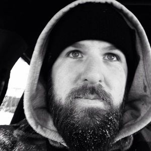 Meet your Posher, Devin